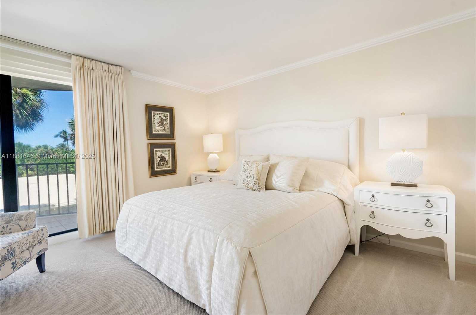 Small Image of 100 BEACH RD #204, Tequesta Number 23