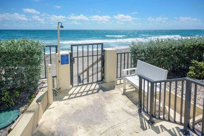 Small Image of 100 BEACH RD #204, Tequesta Number 31
