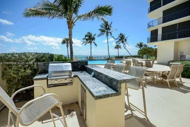 Small Image of 100 BEACH RD #204, Tequesta Number 32