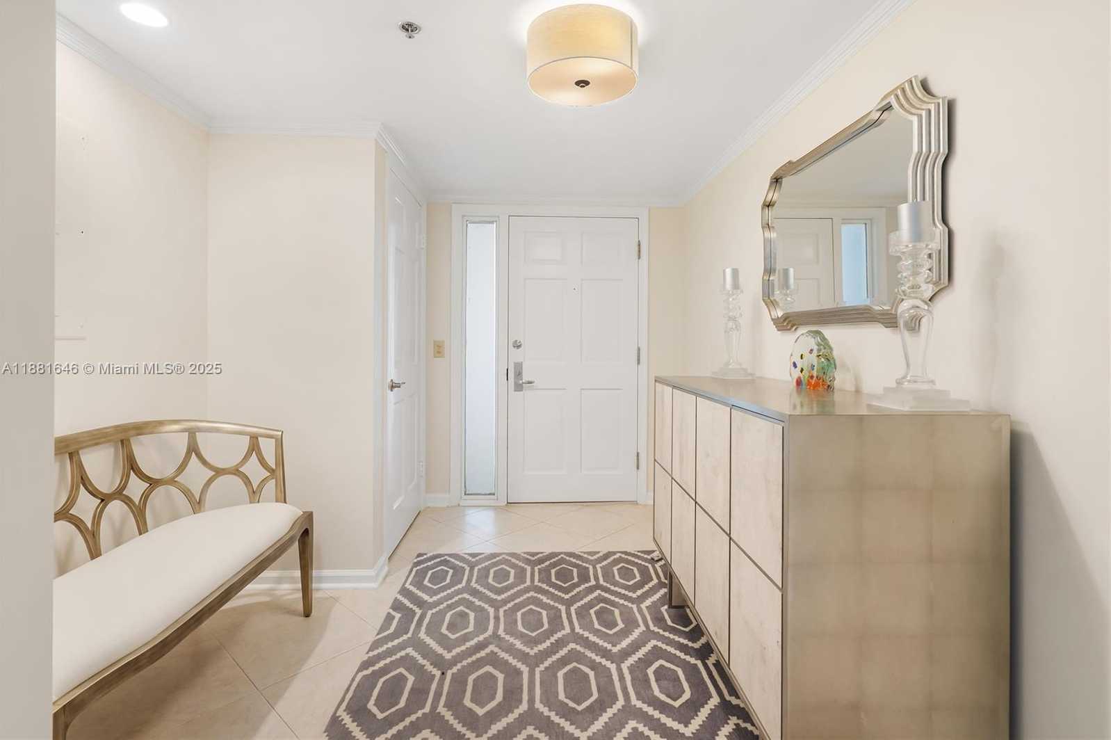 Small Image of 100 BEACH RD #204, Tequesta Number 5