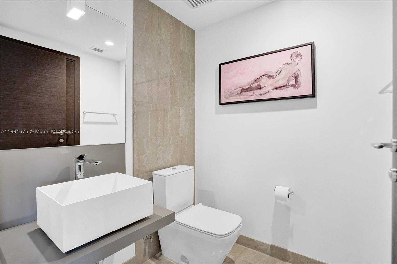 Small Image of 1000 BRICKELL PLZ #4710, Miami Number 15