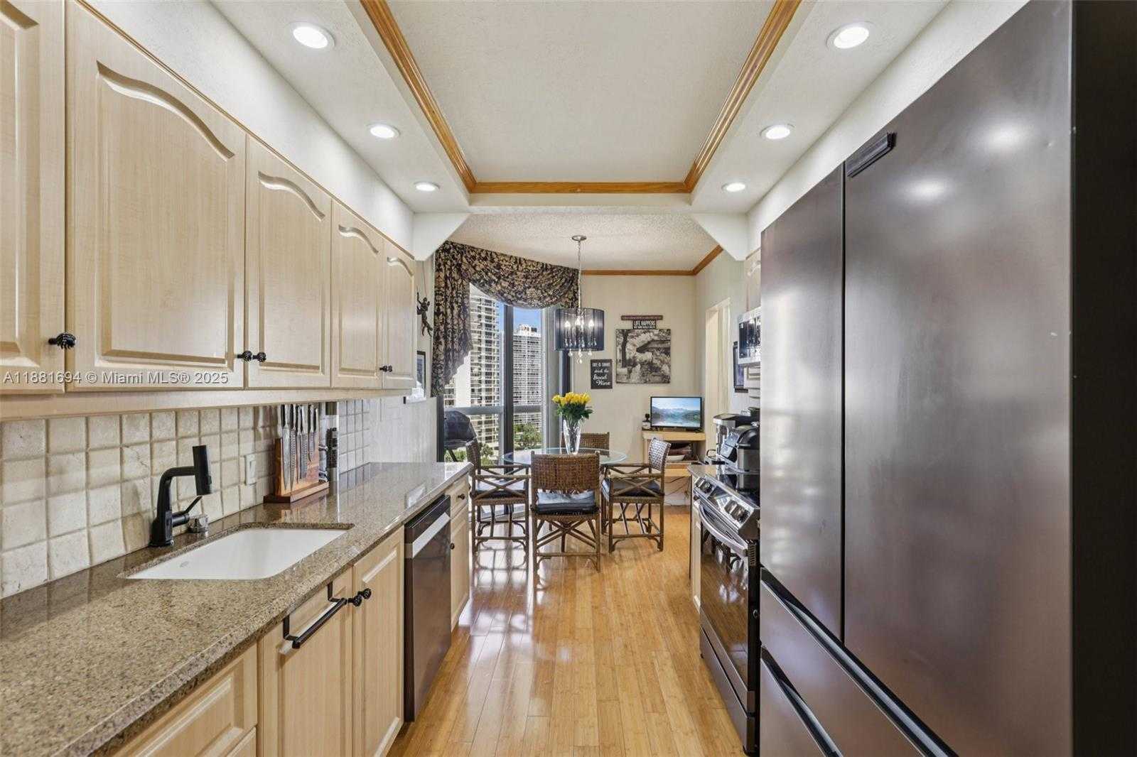 Small Image of 20191 EAST COUNTRY CLUB DR #1102, Aventura Number 16