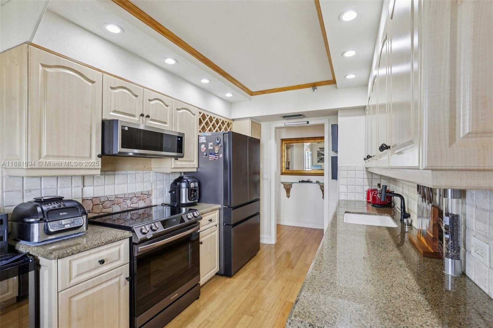 Small Image of 20191 EAST COUNTRY CLUB DR #1102, Aventura Number 17