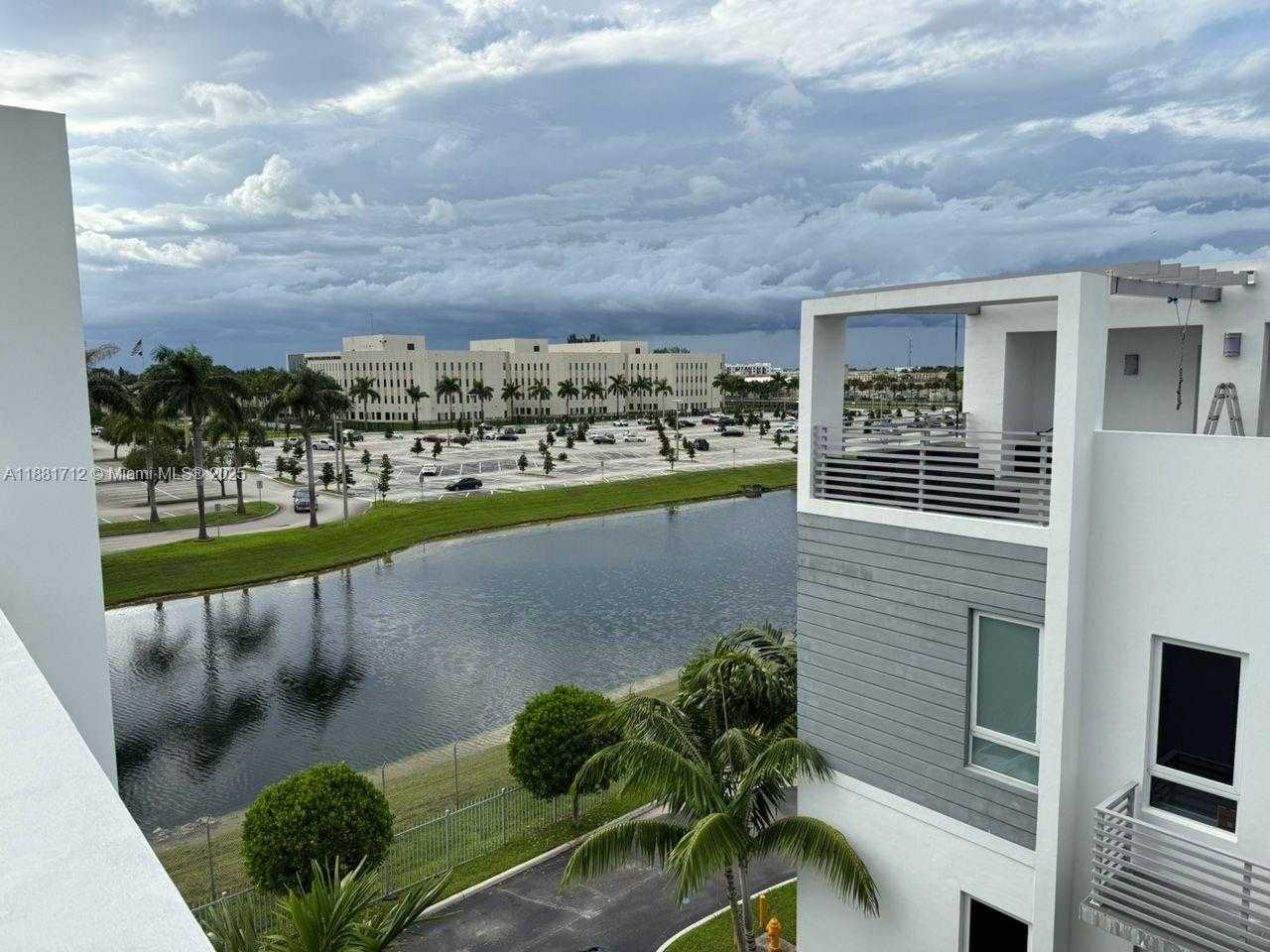Small Image of 9165 NORTH WEST 33RD ST, Doral Number 2