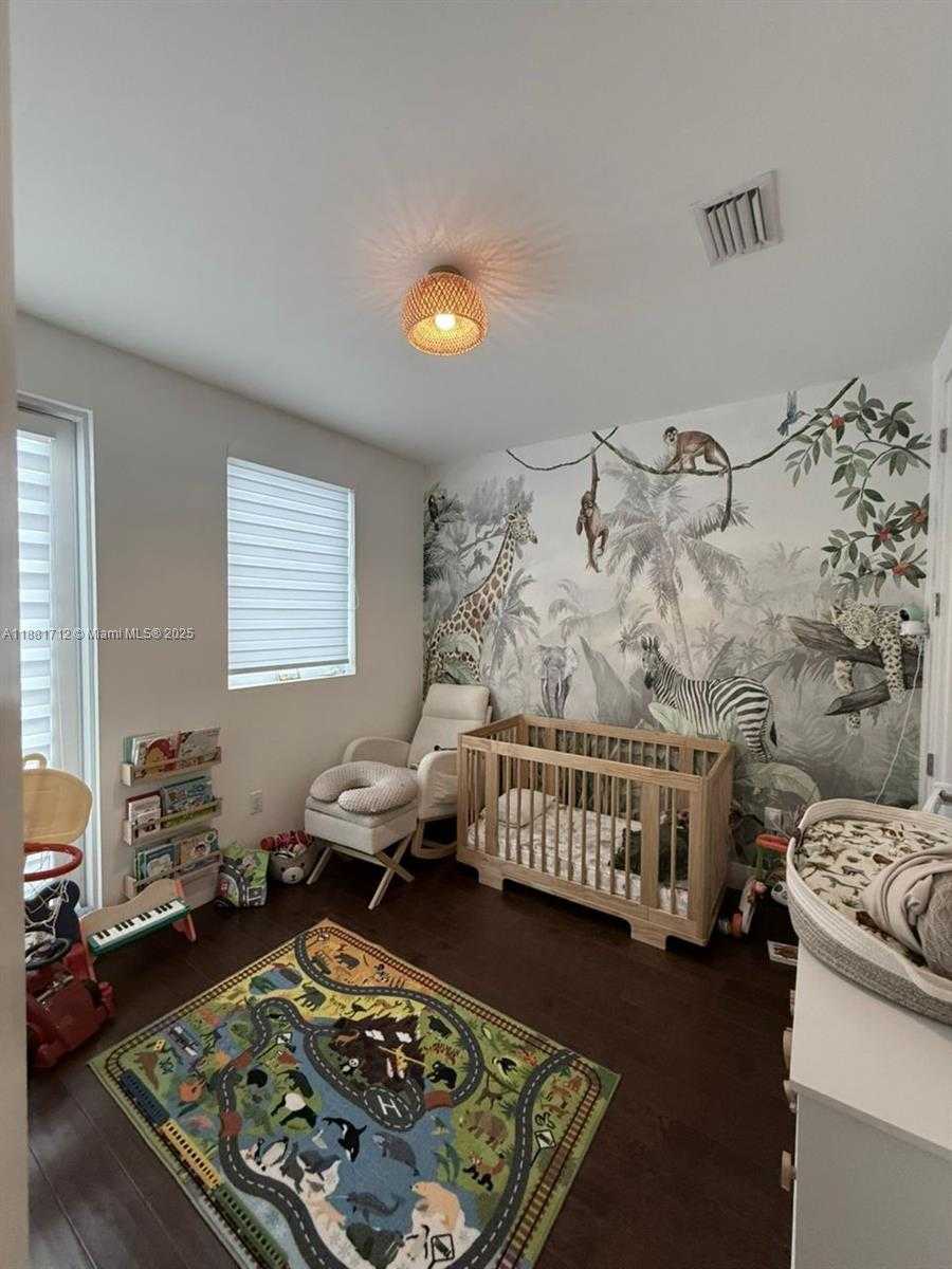 Small Image of 9165 NORTH WEST 33RD ST, Doral Number 21