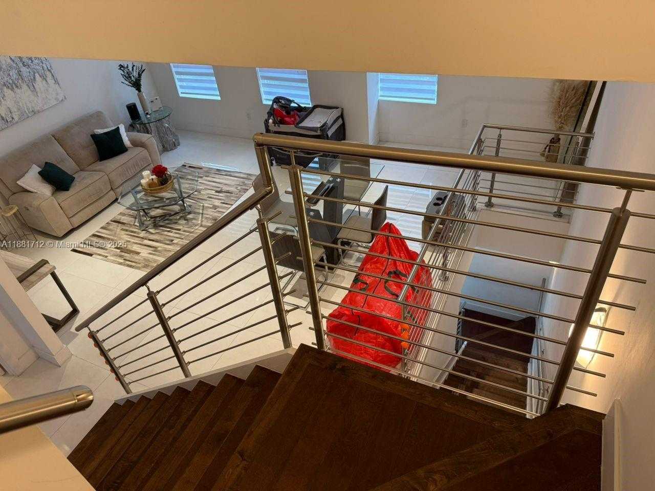 Small Image of 9165 NORTH WEST 33RD ST, Doral Number 24