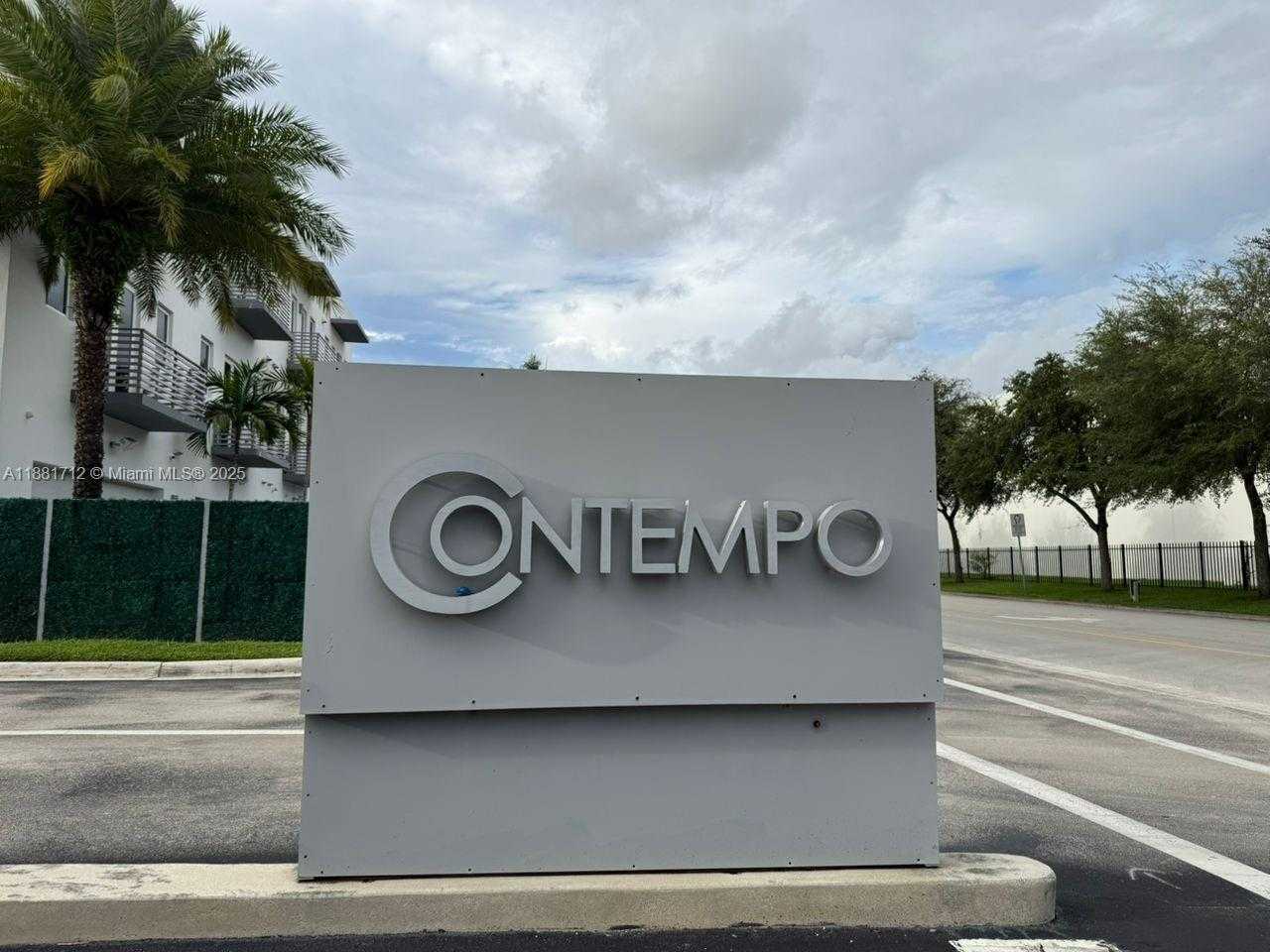 Small Image of 9165 NORTH WEST 33RD ST, Doral Number 46