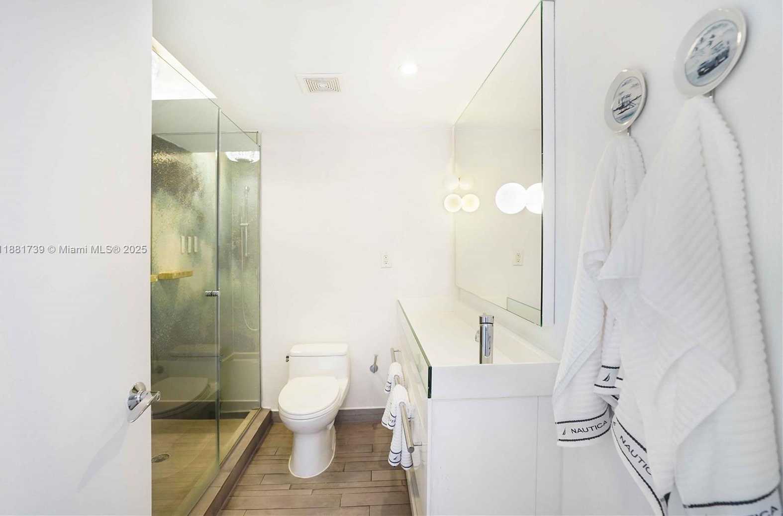 Small Image of 1100 WEST AVE #1115, Miami Beach Number 13