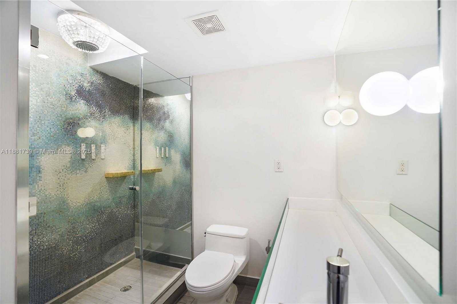 Small Image of 1100 WEST AVE #1115, Miami Beach Number 14