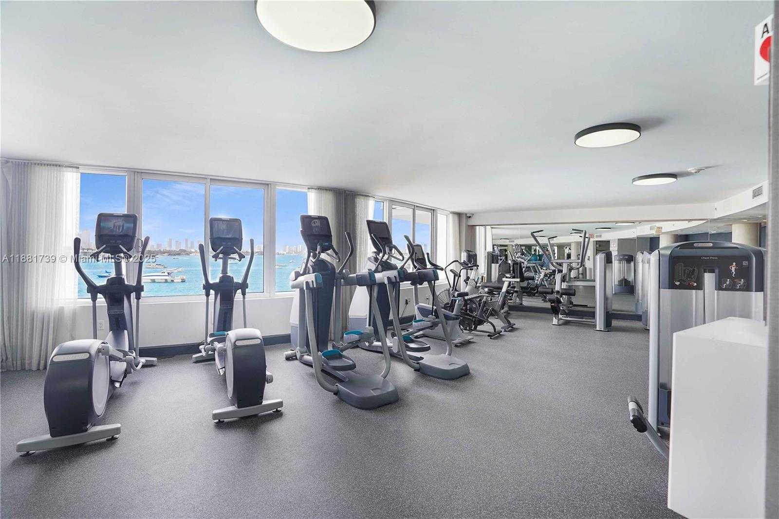 Small Image of 1100 WEST AVE #1115, Miami Beach Number 20