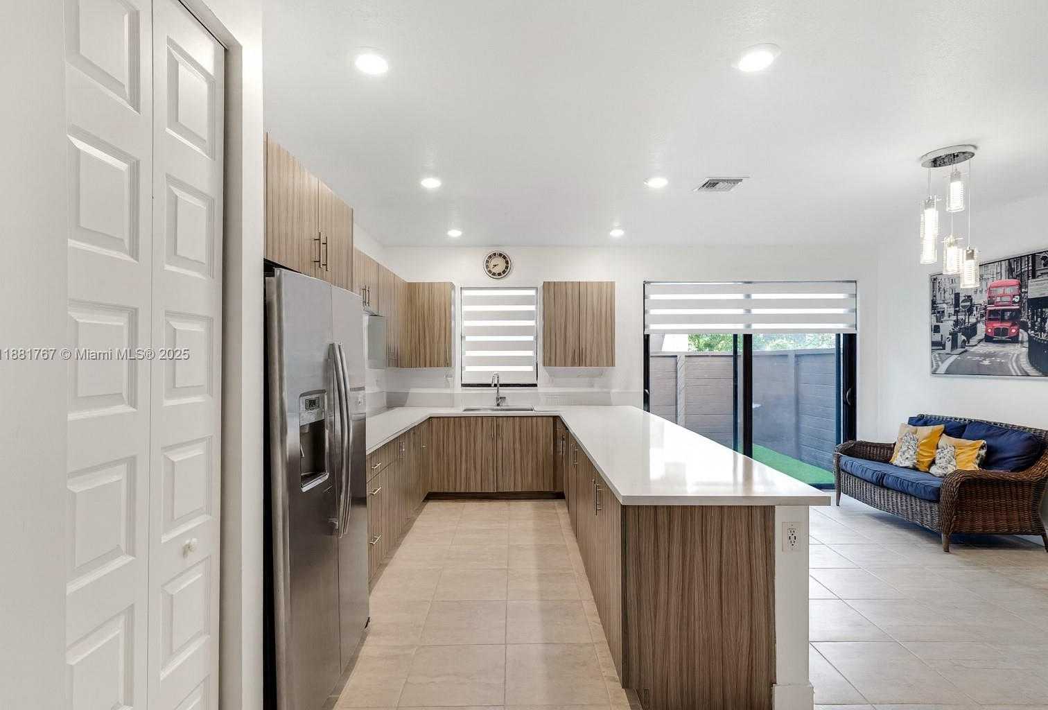 Small Image of 15809 NORTH WEST 91ST CT, Miami Lakes Number 3