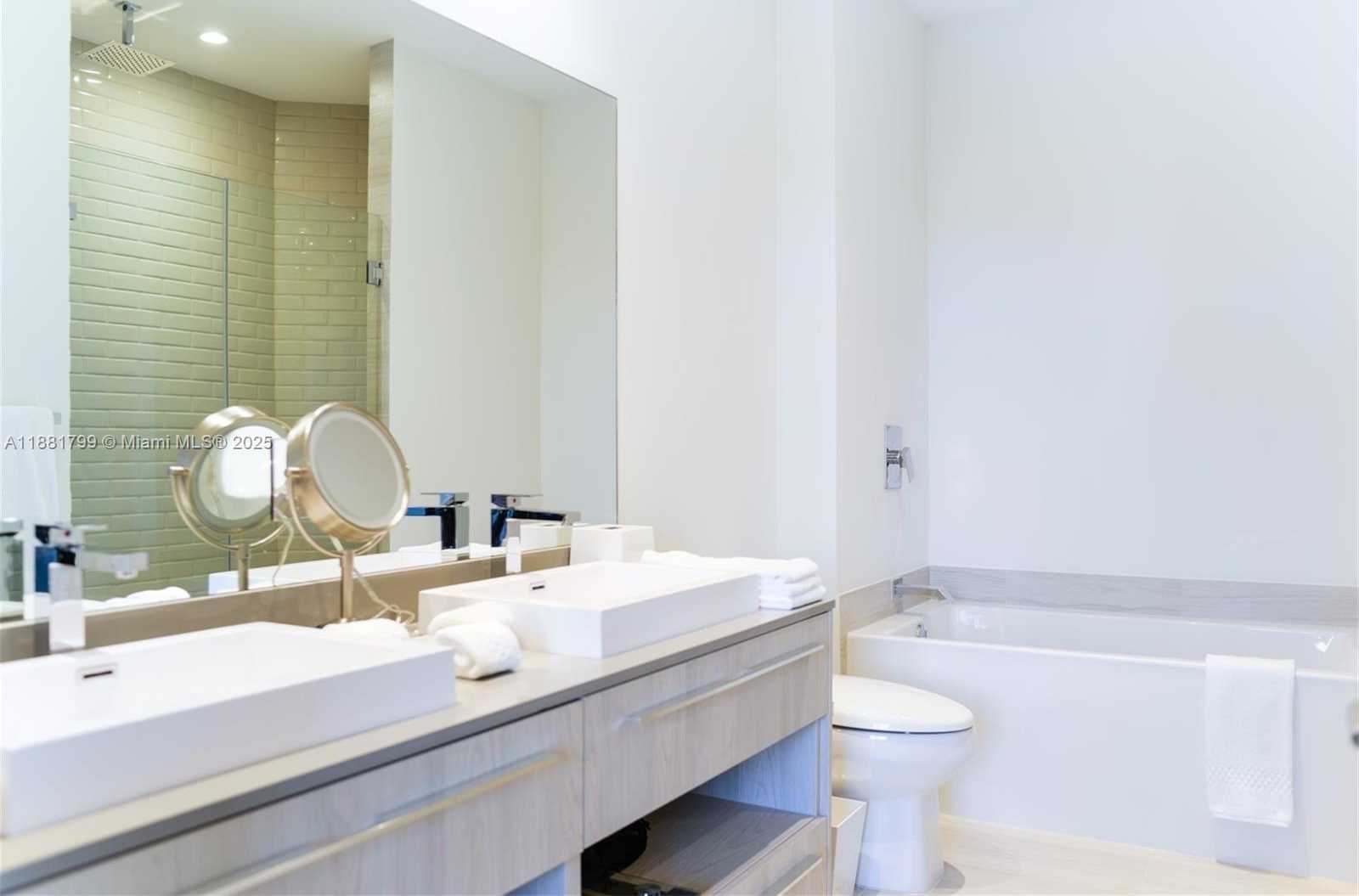Small Image of 4010 SOUTH OCEAN DR #R302, Hollywood Number 14