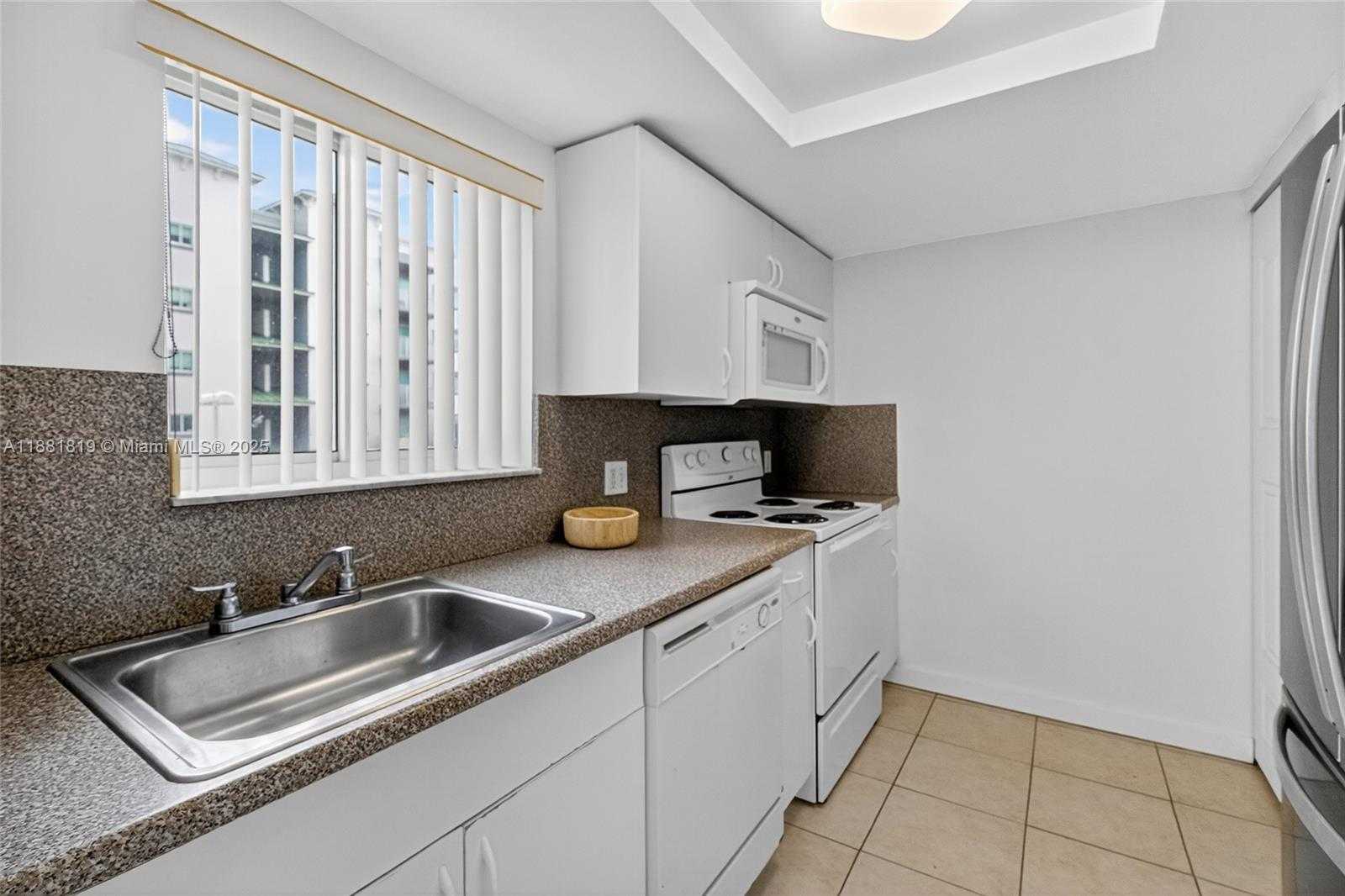 Small Image of 2475 NORTH WEST 16TH ST RD #308, Miami Number 15
