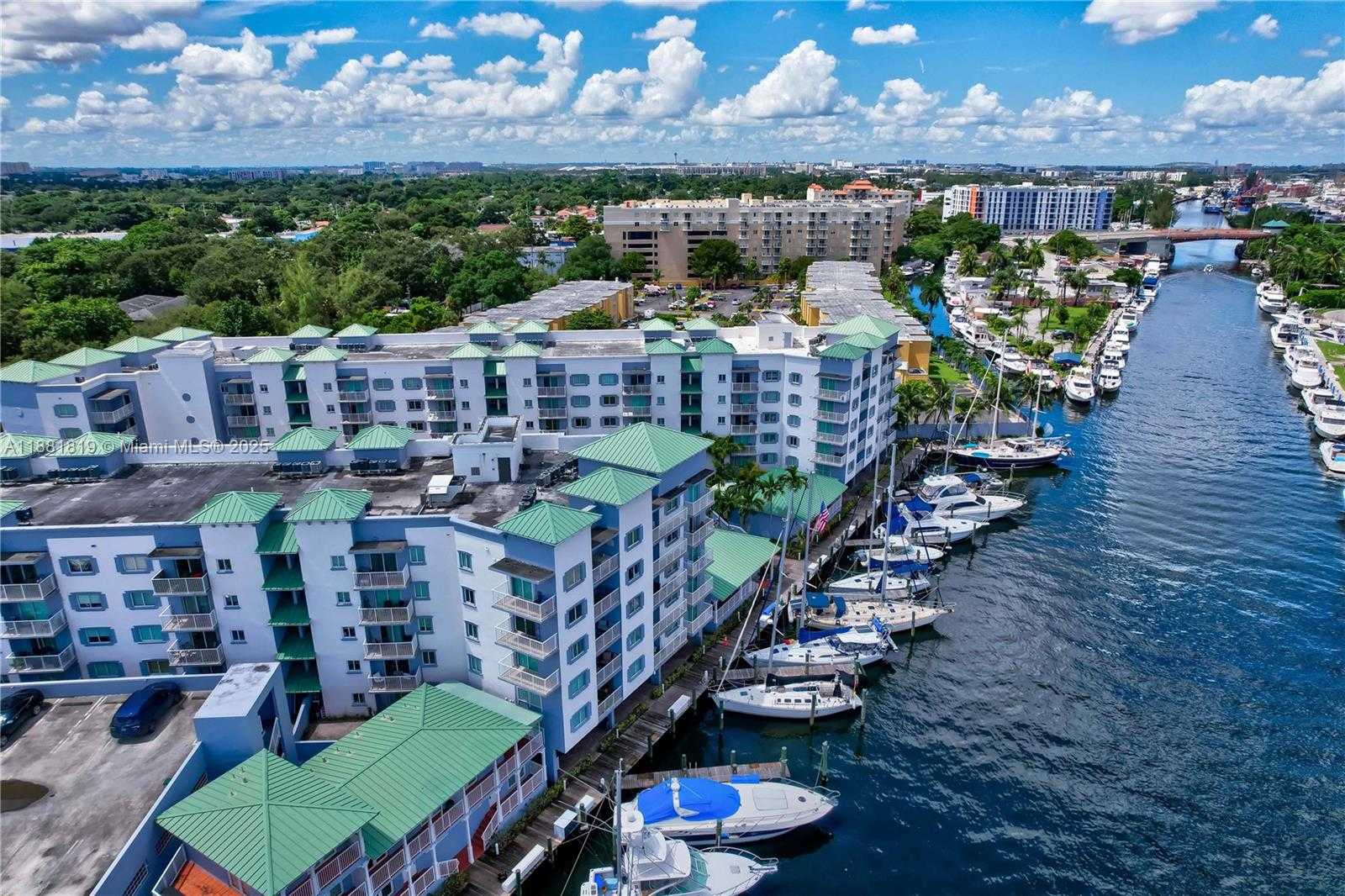 Small Image of 2475 NORTH WEST 16TH ST RD #308, Miami Number 23