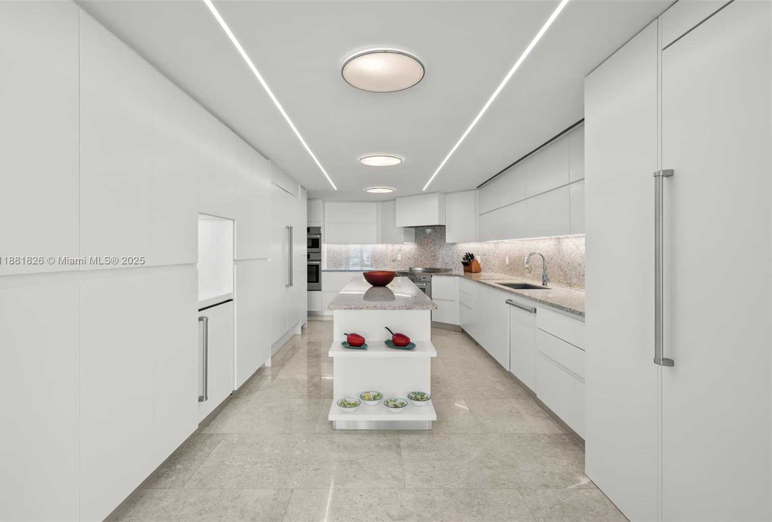 Small Image of 1643 BRICKELL AVE #4102, Miami Number 14