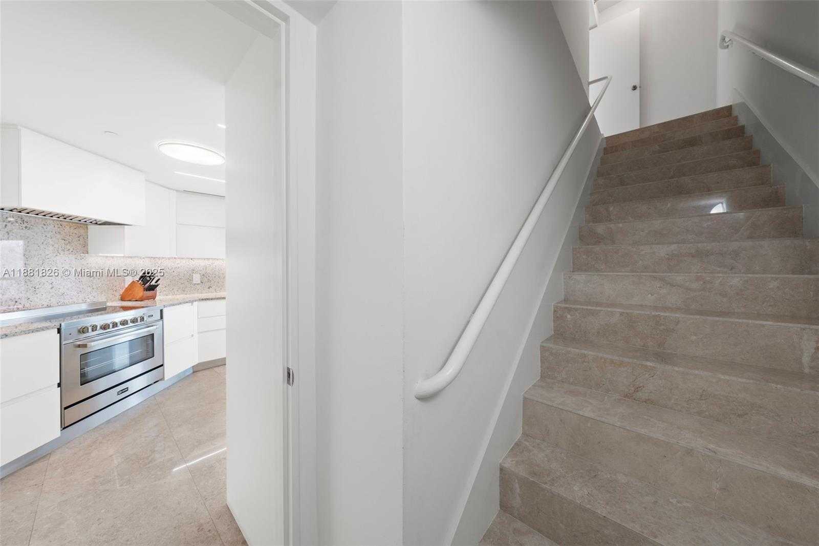 Small Image of 1643 BRICKELL AVE #4102, Miami Number 17