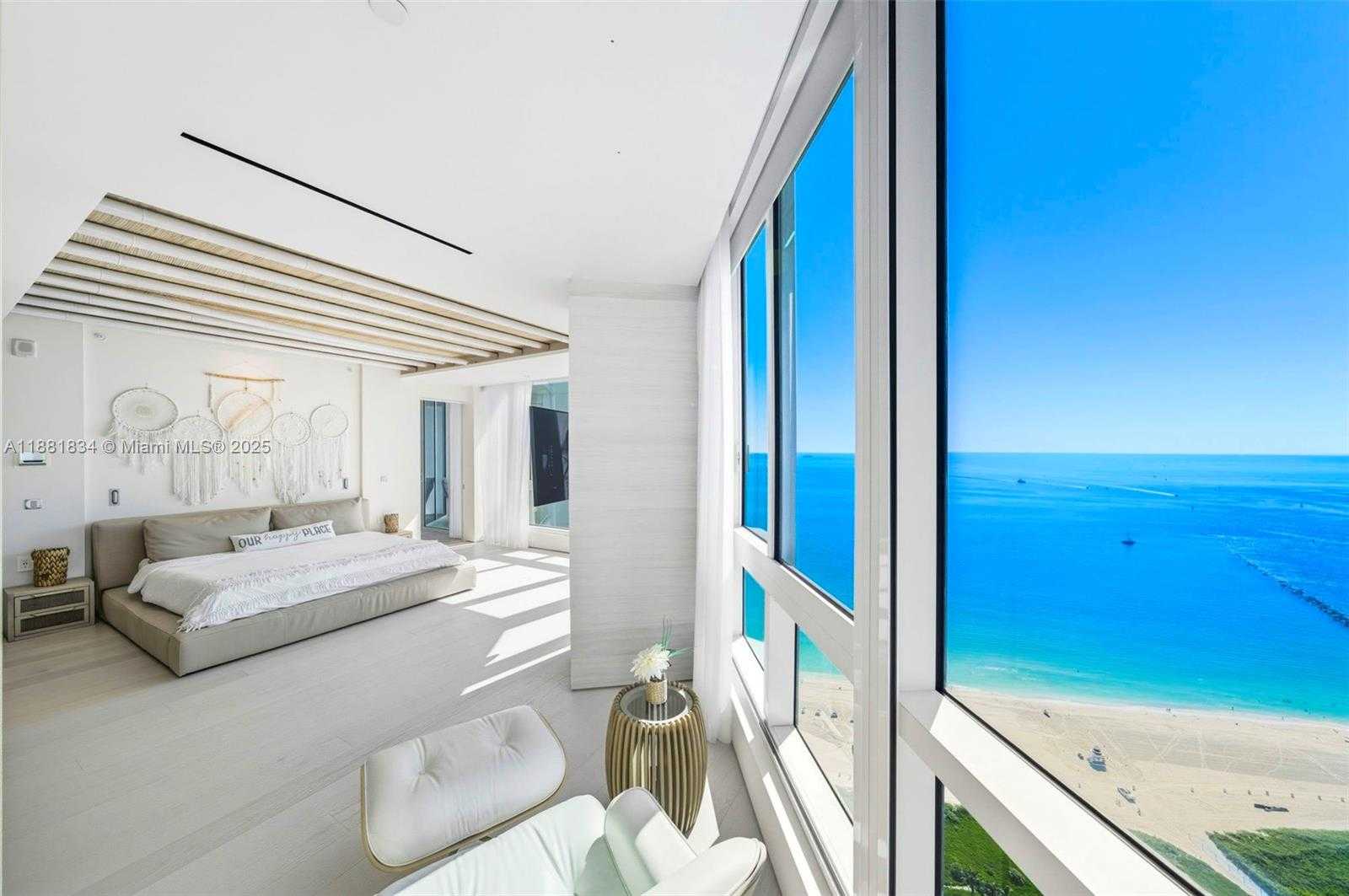 Small Image of 100 SOUTH POINTE DR #3803, Miami Beach Number 36