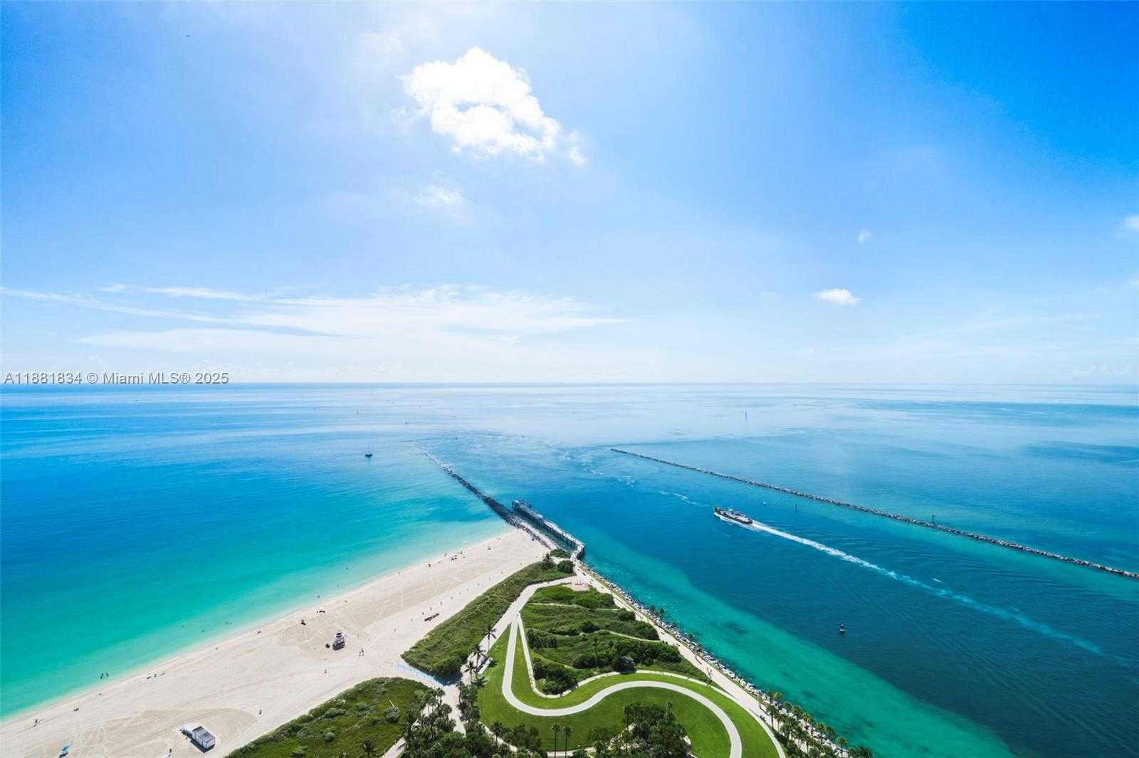 Small Image of 100 SOUTH POINTE DR #3803, Miami Beach Number 46