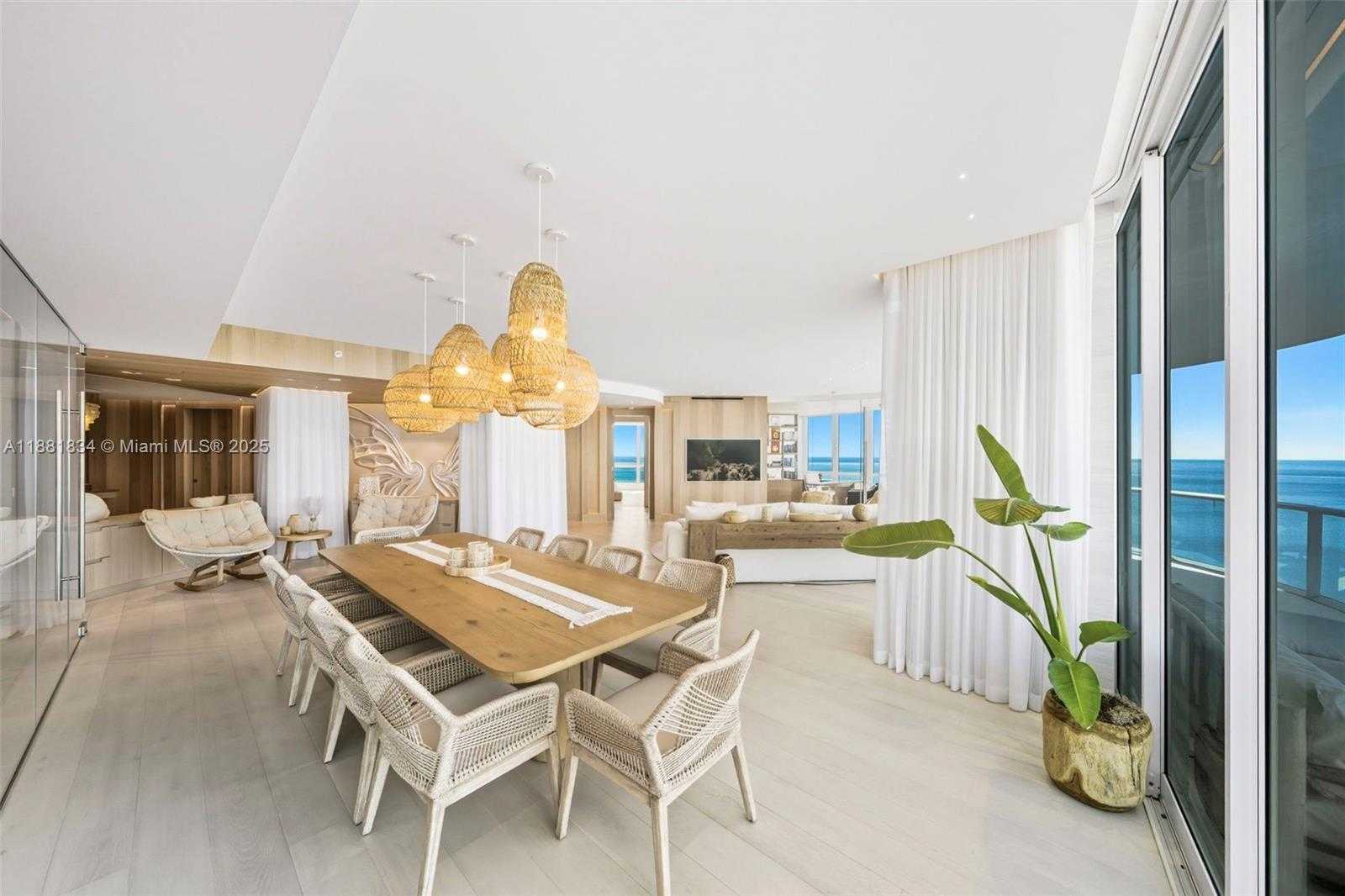 Small Image of 100 SOUTH POINTE DR #3803, Miami Beach Number 50