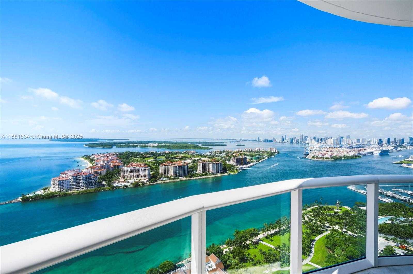 Small Image of 100 SOUTH POINTE DR #3803, Miami Beach Number 74