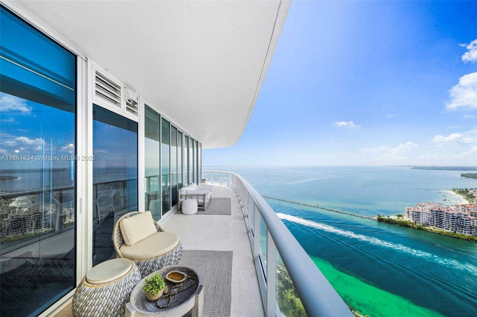 Small Image of 100 SOUTH POINTE DR #3803, Miami Beach Number 75