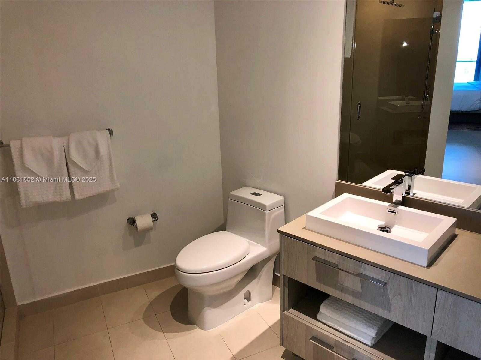 Small Image of 4111 SOUTH OCEAN DR #2910, Hollywood Number 16