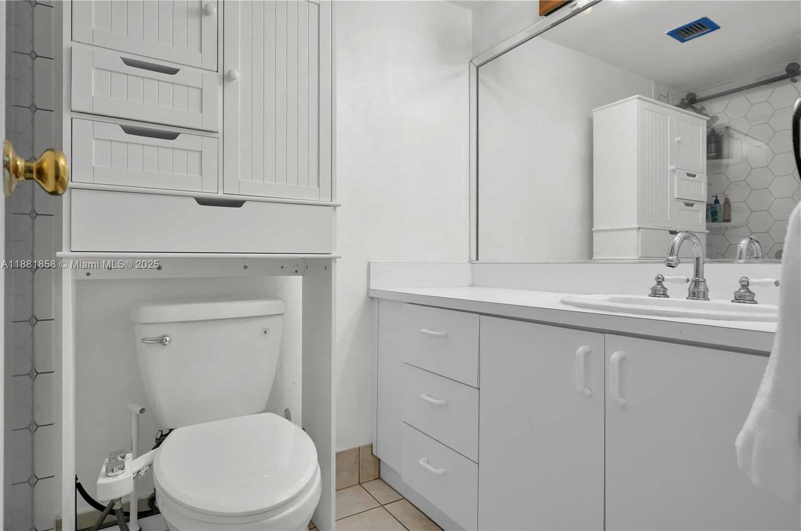 Small Image of 16558 NORTH EAST 26TH AVE #2A, North Miami Beach Number 17