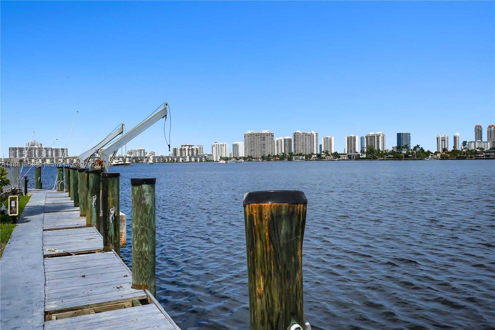Small Image of 16558 NORTH EAST 26TH AVE #2A, North Miami Beach Number 32