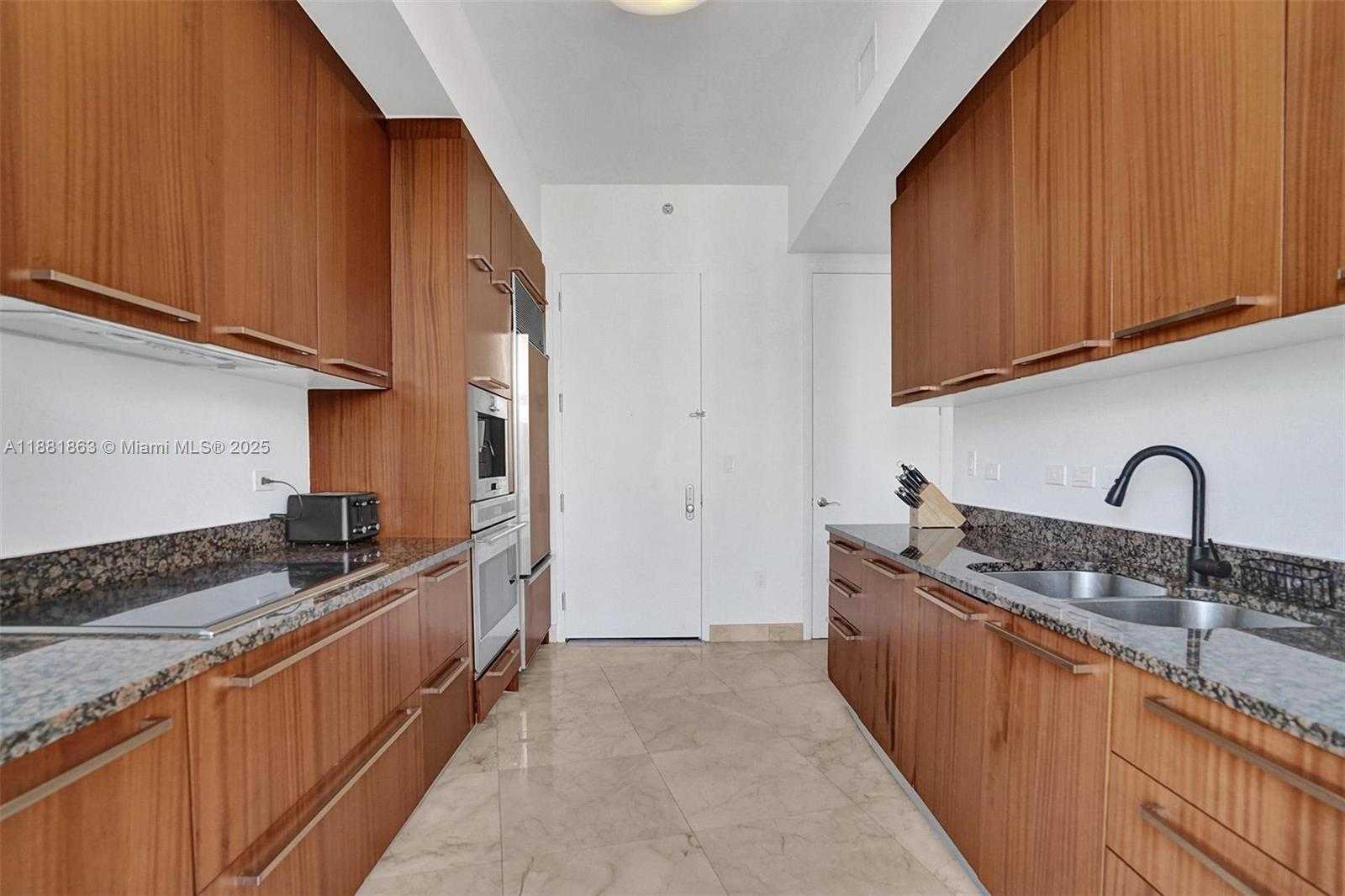Small Image of 16001 COLLINS AVE #805, Sunny Isles Beach Number 17