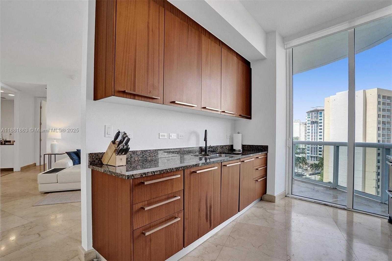 Small Image of 16001 COLLINS AVE #805, Sunny Isles Beach Number 19