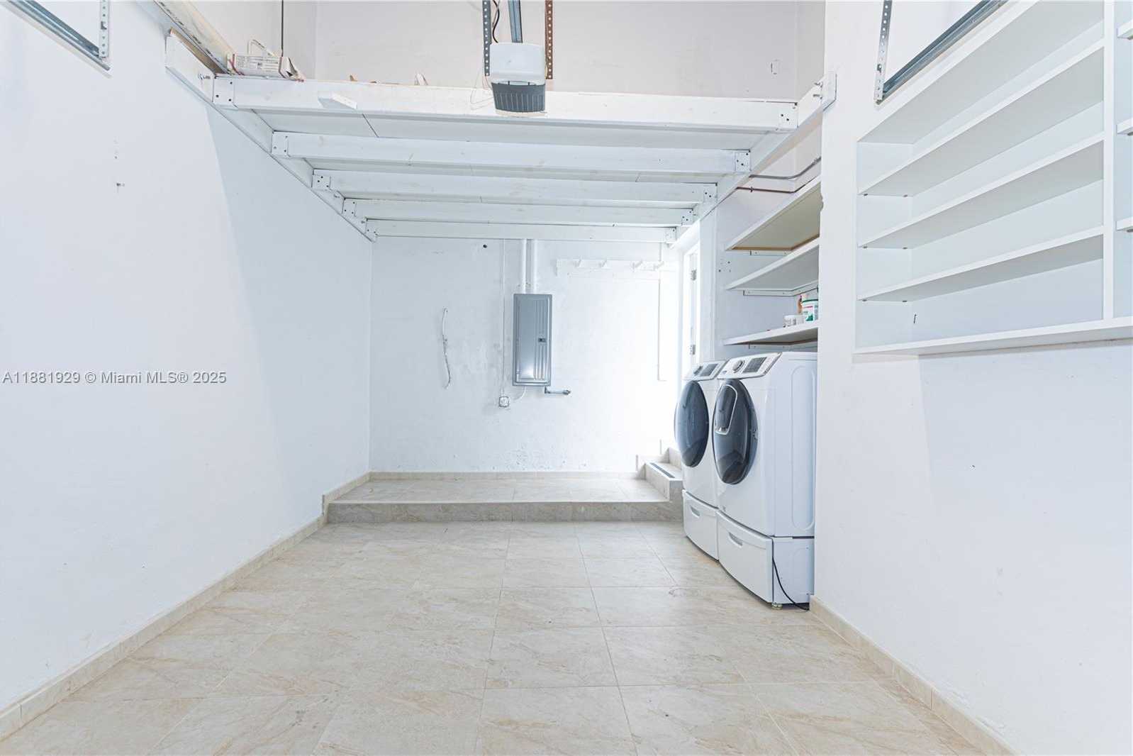 Small Image of 231 POINCIANA DR #401, Sunny Isles Beach Number 54