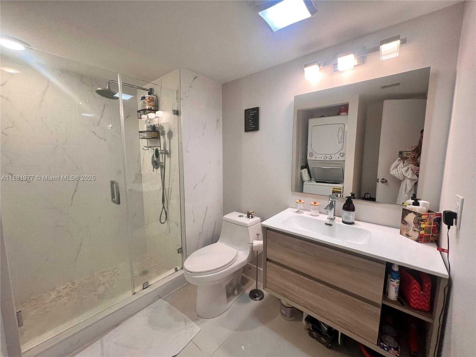 Small Image of 16531 BLATT BLVD #103, Weston Number 18