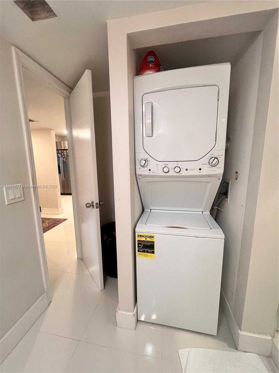 Small Image of 16531 BLATT BLVD #103, Weston Number 19