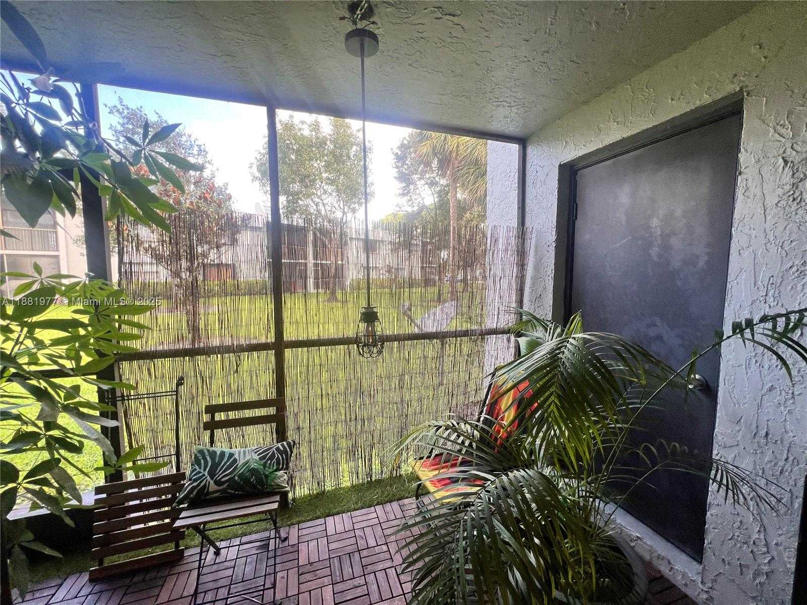 Small Image of 16531 BLATT BLVD #103, Weston Number 22