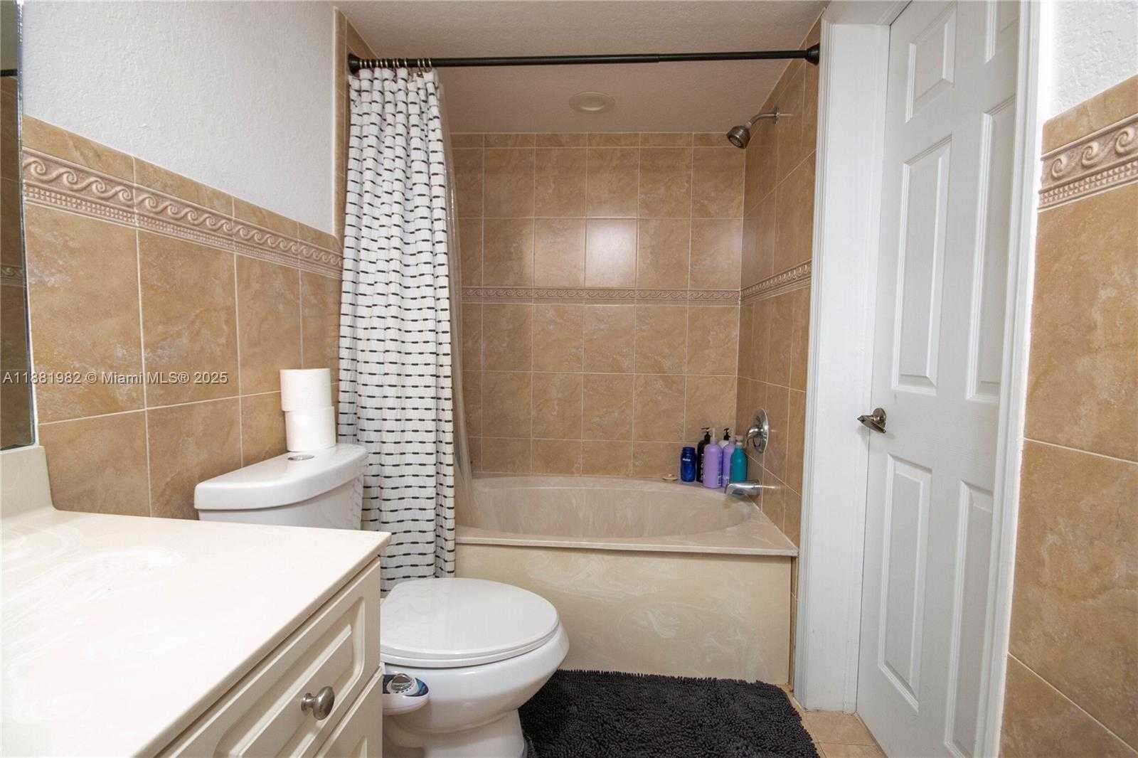 Small Image of 21100 SOUTH WEST 87TH AVE #204, Cutler Bay Number 16