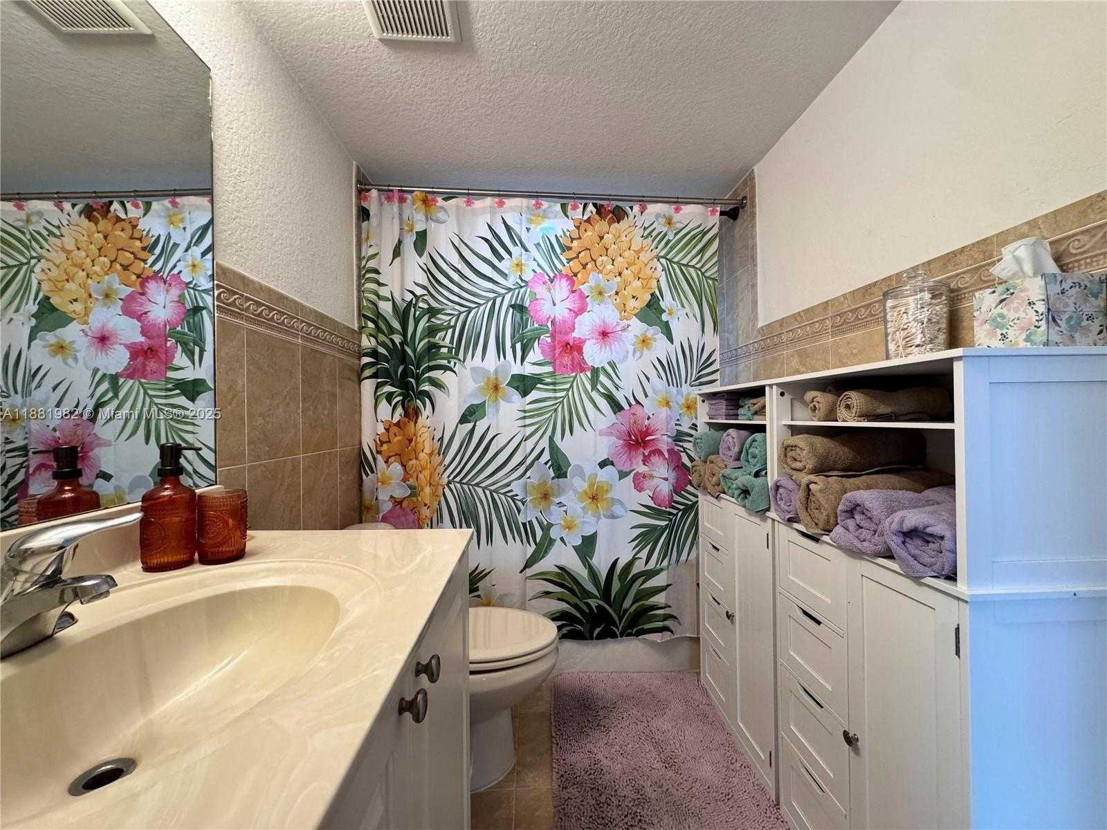 Small Image of 21100 SOUTH WEST 87TH AVE #204, Cutler Bay Number 9
