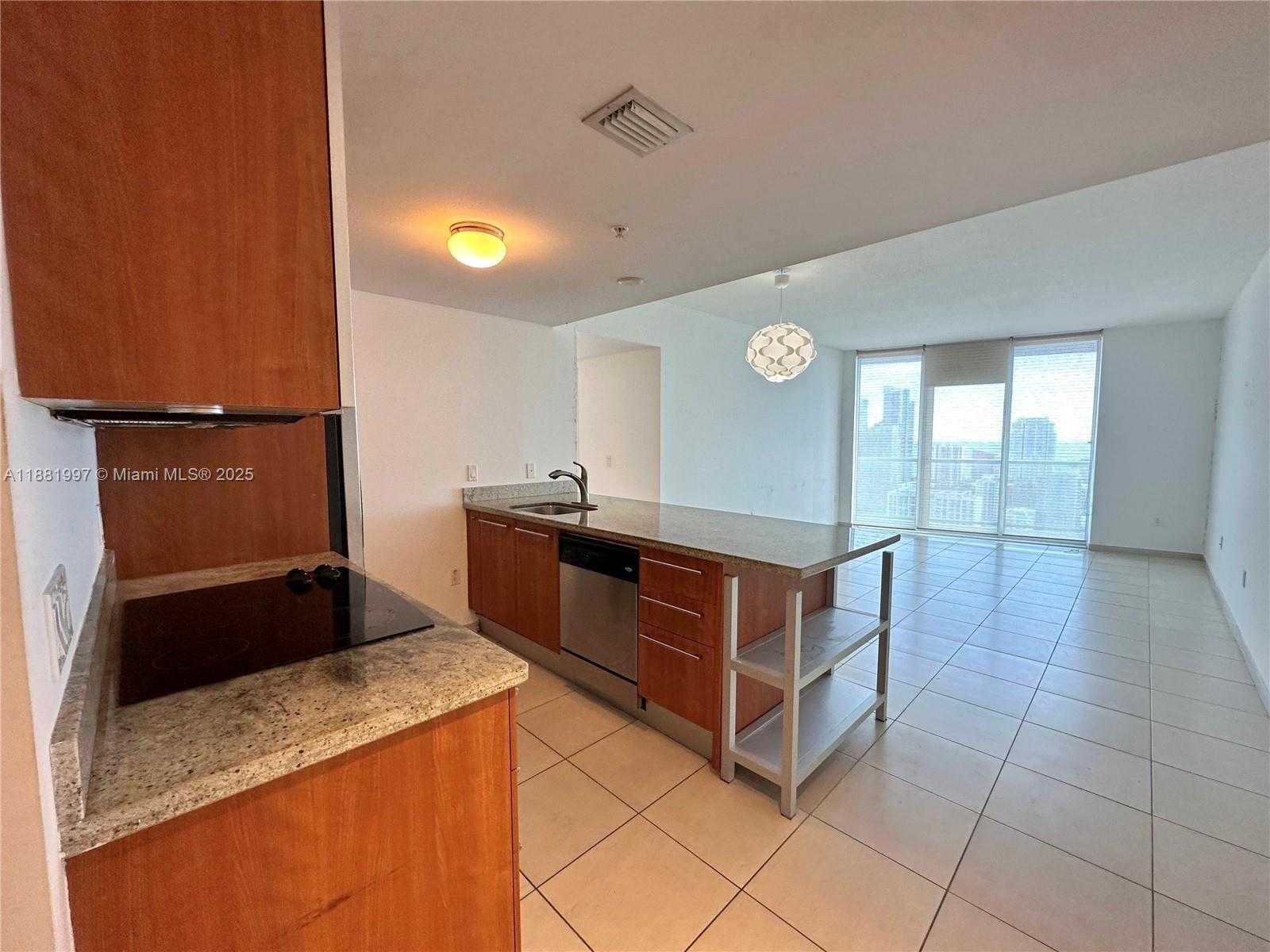 Small Image of 185 SOUTH WEST 7TH ST #3704, Miami Number 10
