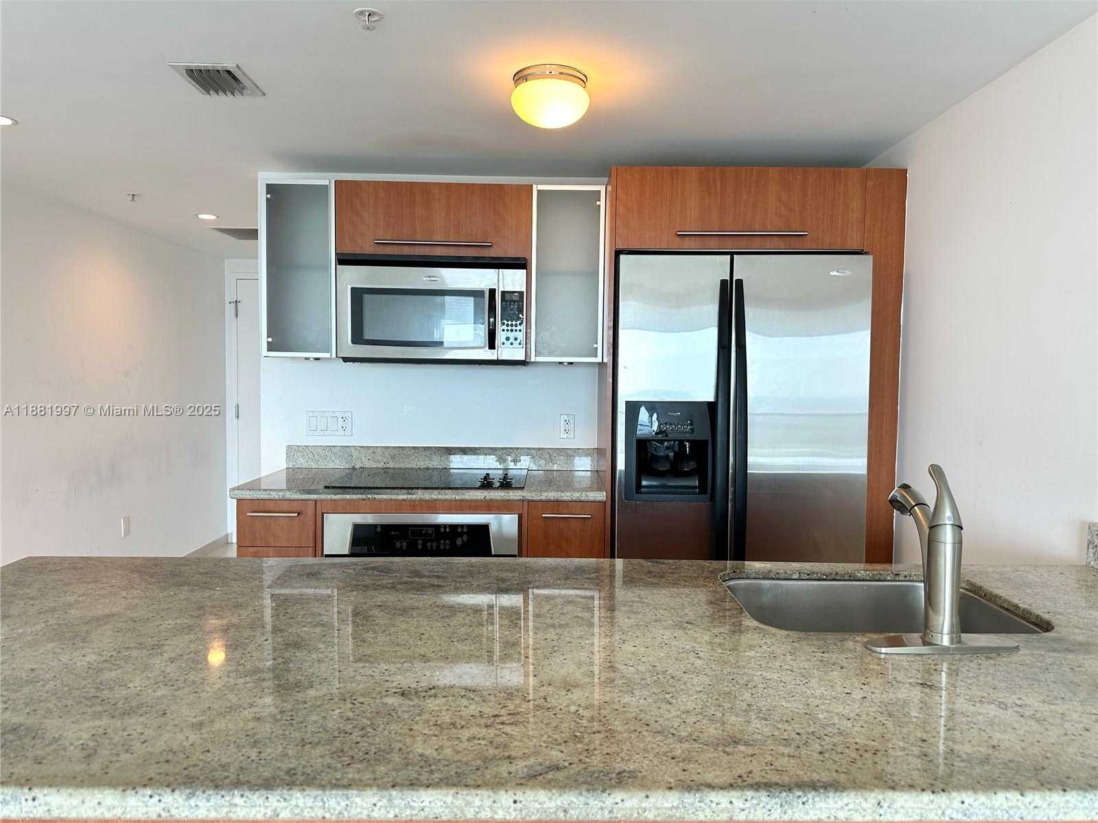 Small Image of 185 SOUTH WEST 7TH ST #3704, Miami Number 12