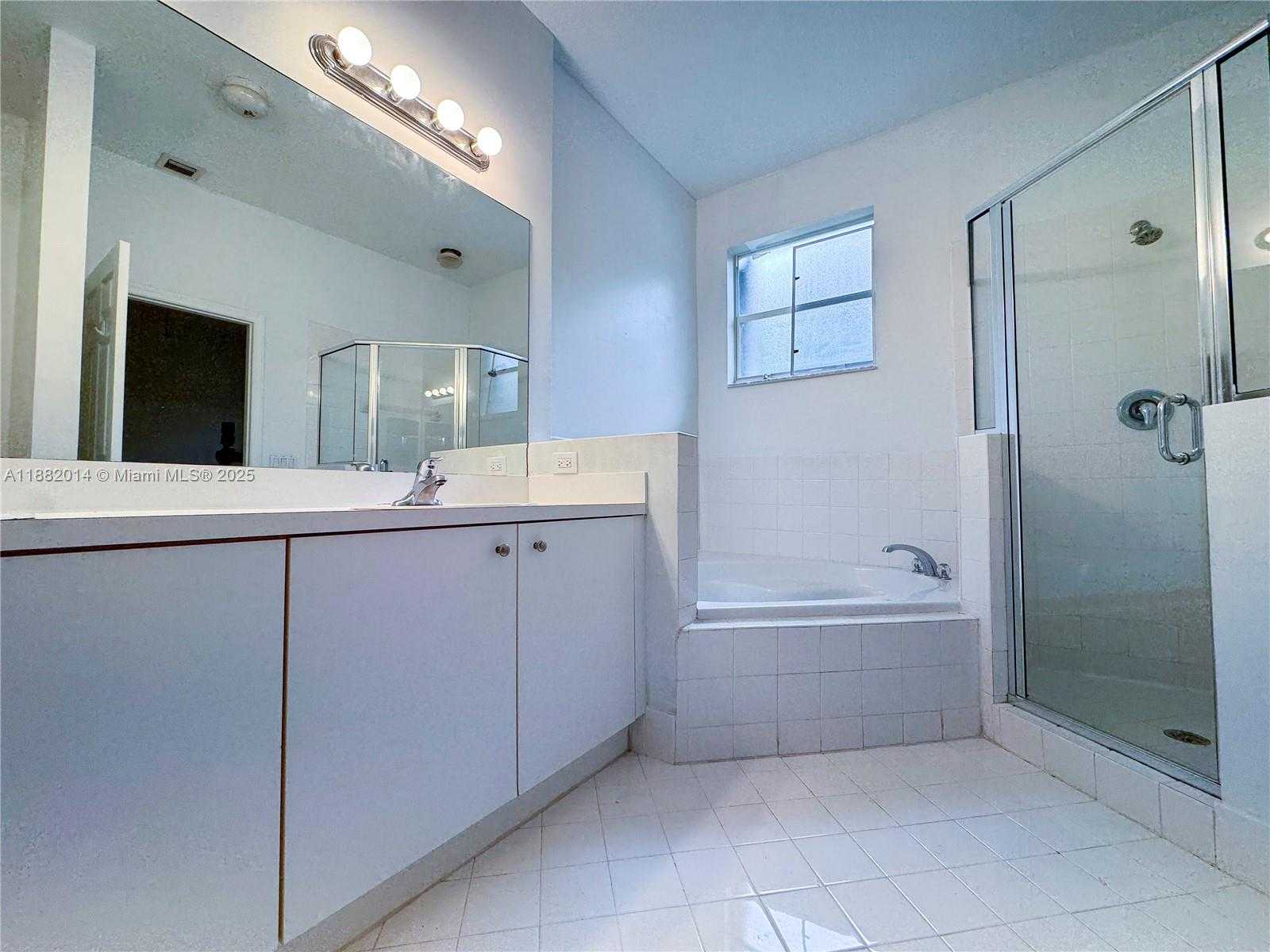 Small Image of 22072 SOUTH WEST 93RD PL, Cutler Bay Number 16