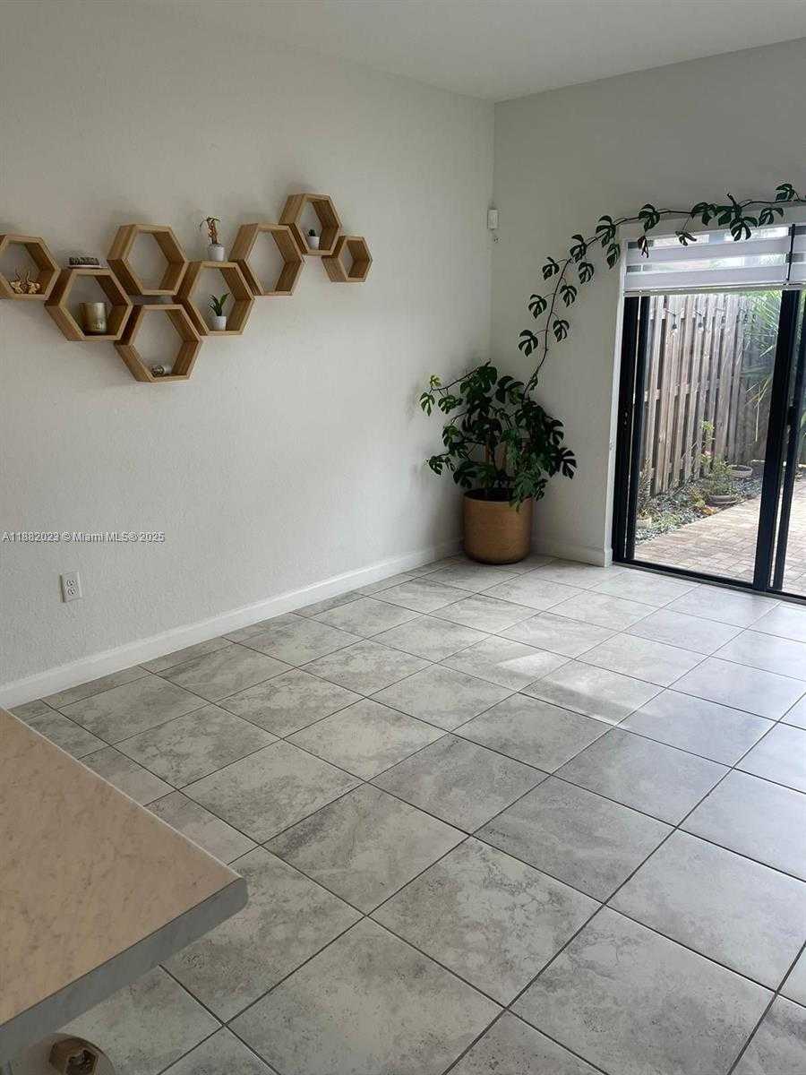 Small Image of 11374 SOUTH WEST 254TH TER, Homestead Number 15