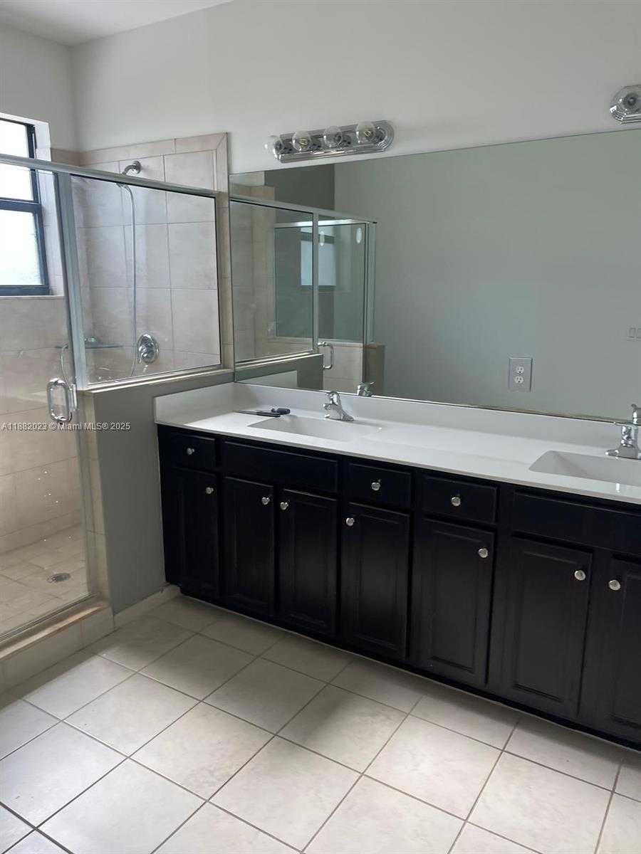 Small Image of 11374 SOUTH WEST 254TH TER, Homestead Number 33
