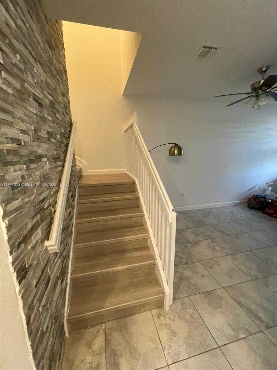 Small Image of 11374 SOUTH WEST 254TH TER, Homestead Number 6