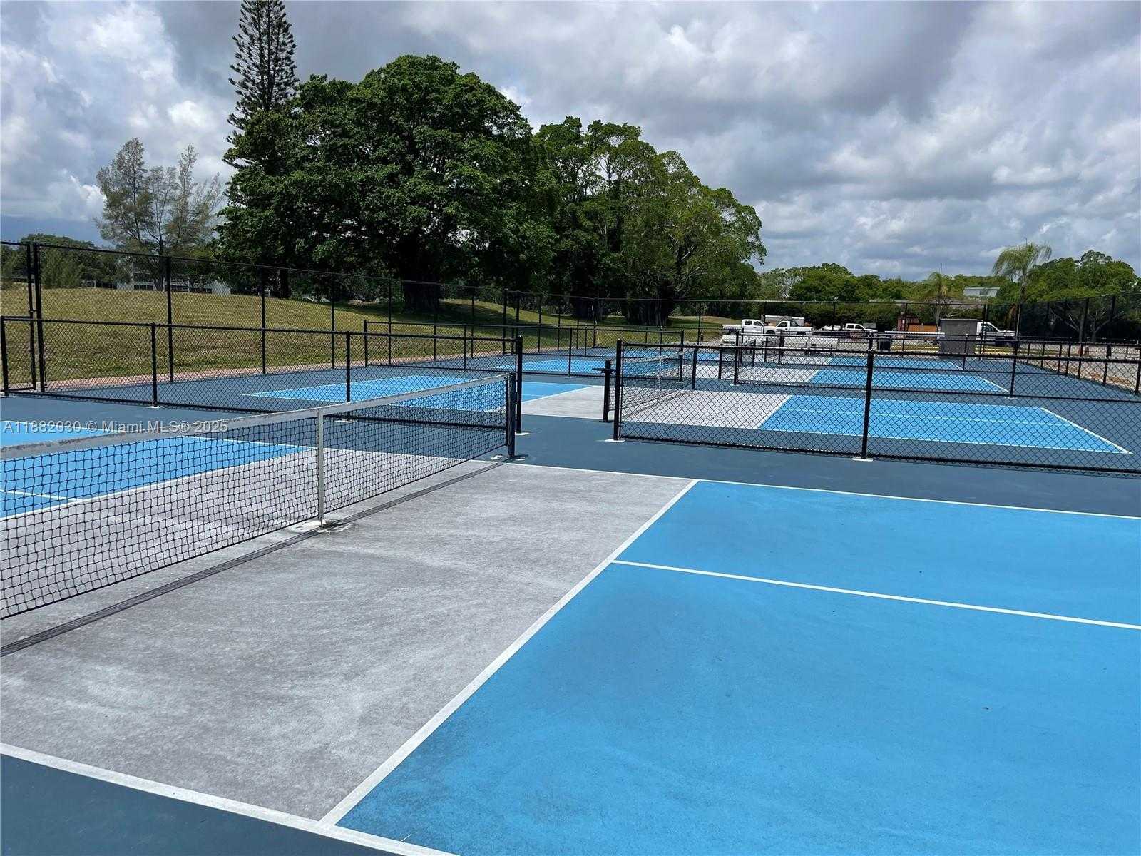 Small Image of 36 ISLEWOOD B #36, Deerfield Beach Number 21