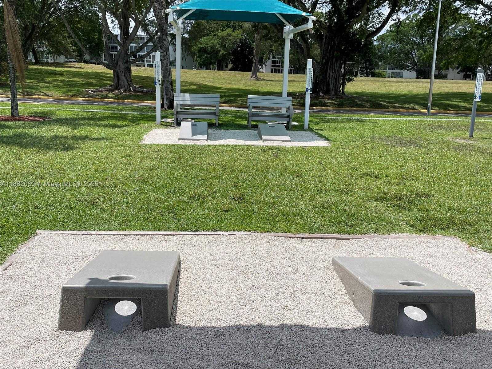 Small Image of 36 ISLEWOOD B #36, Deerfield Beach Number 24