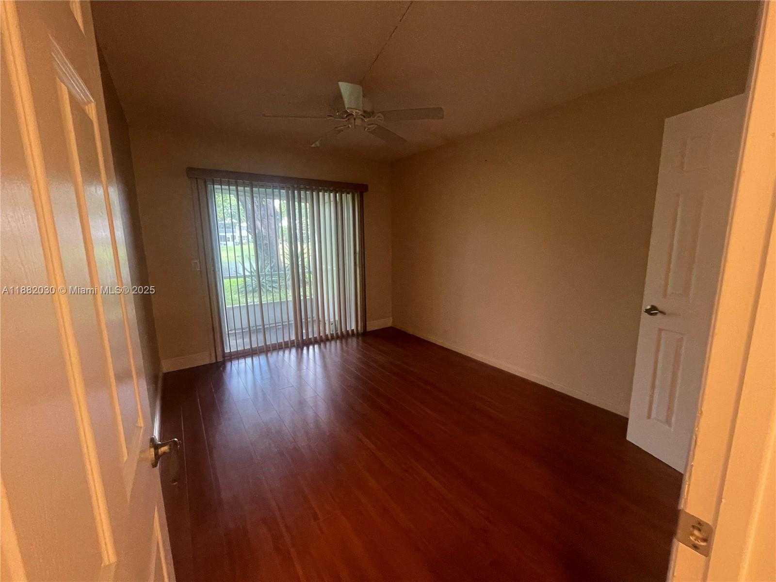 Small Image of 36 ISLEWOOD B #36, Deerfield Beach Number 5