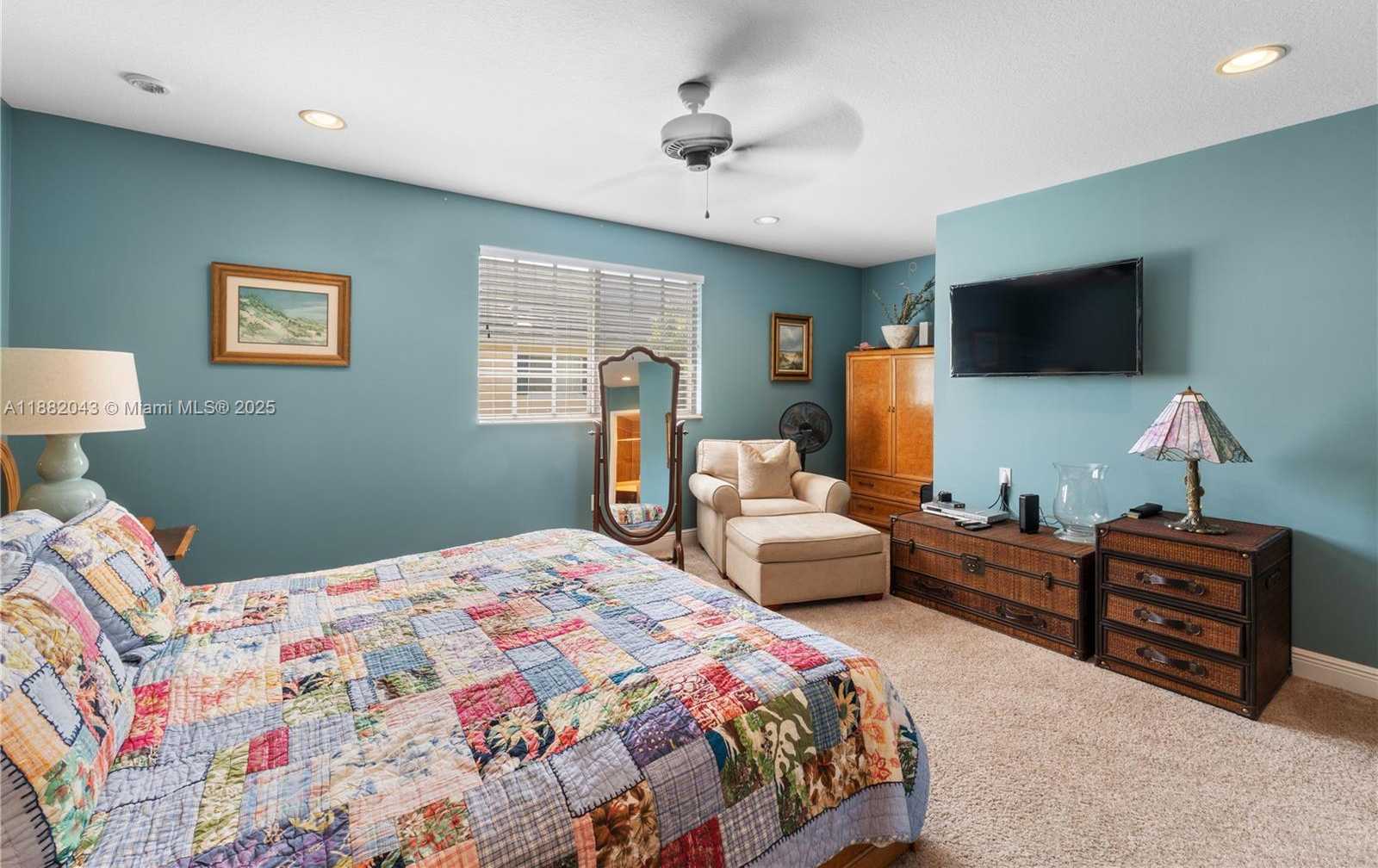 Small Image of 7702 PADDOCK PL #7702, Davie Number 17