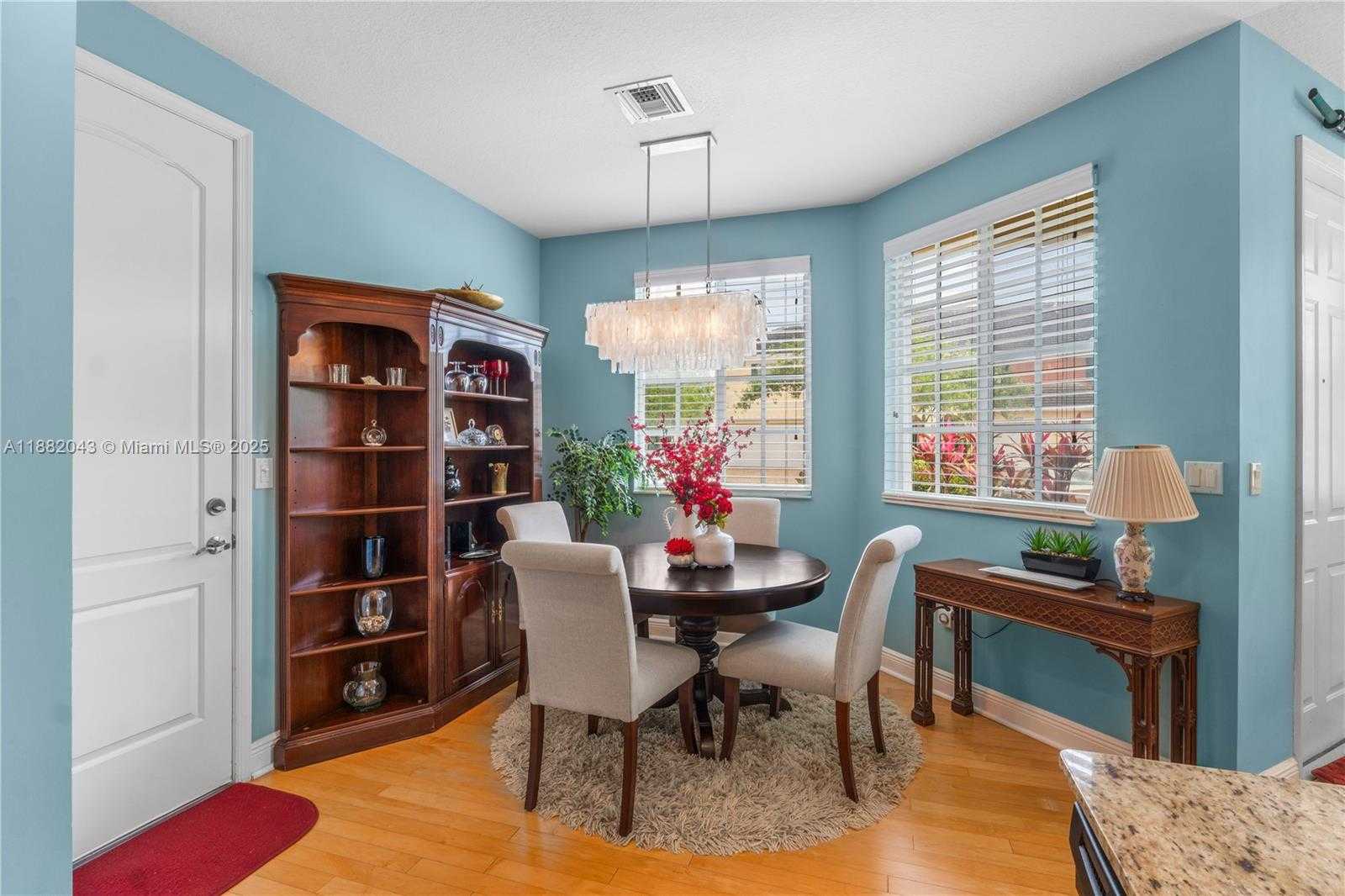 Small Image of 7702 PADDOCK PL #7702, Davie Number 29