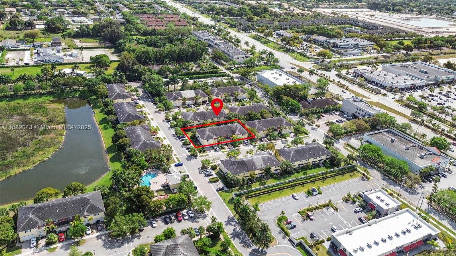 Small Image of 7702 PADDOCK PL #7702, Davie Number 45
