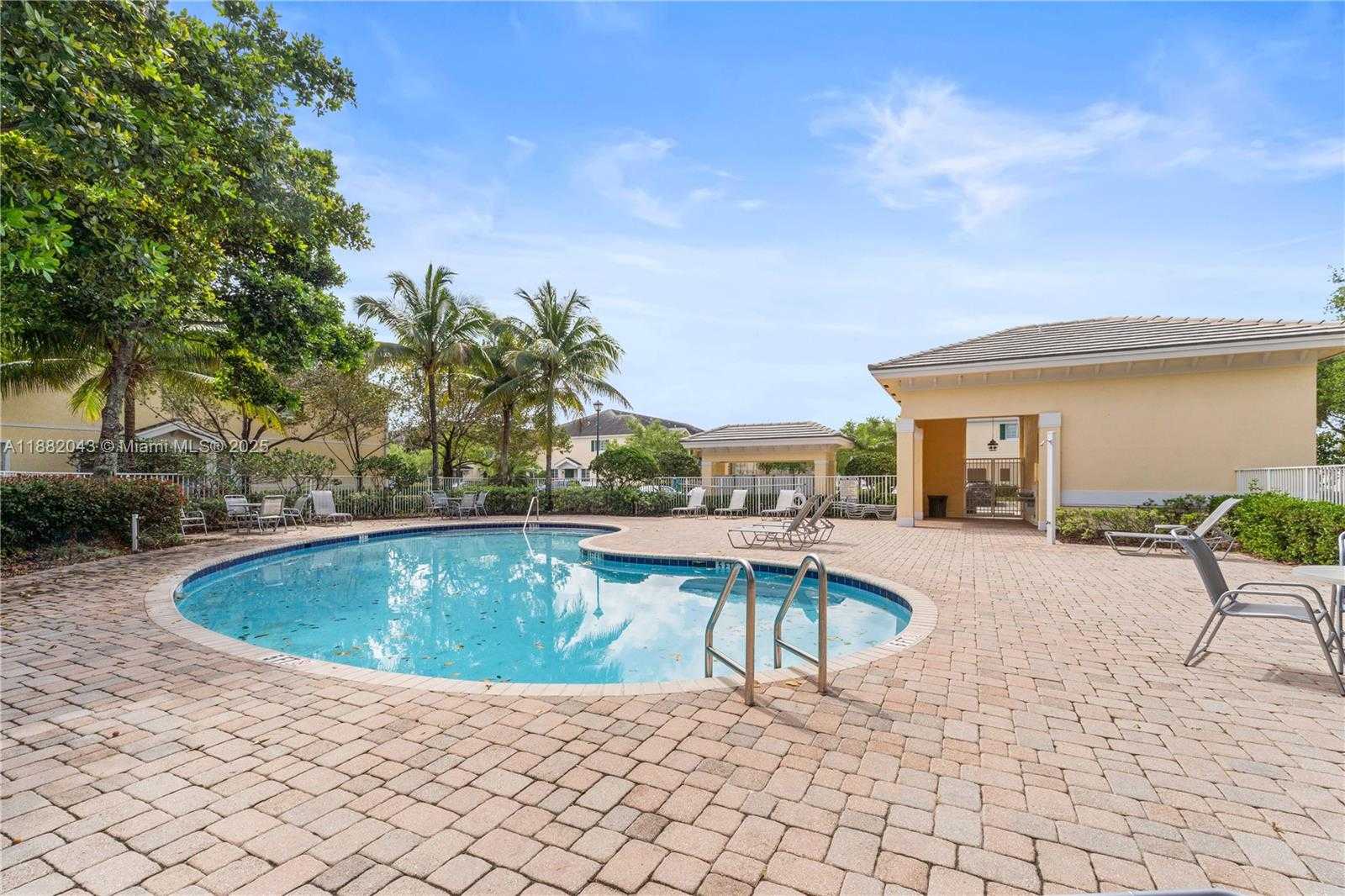 Small Image of 7702 PADDOCK PL #7702, Davie Number 52