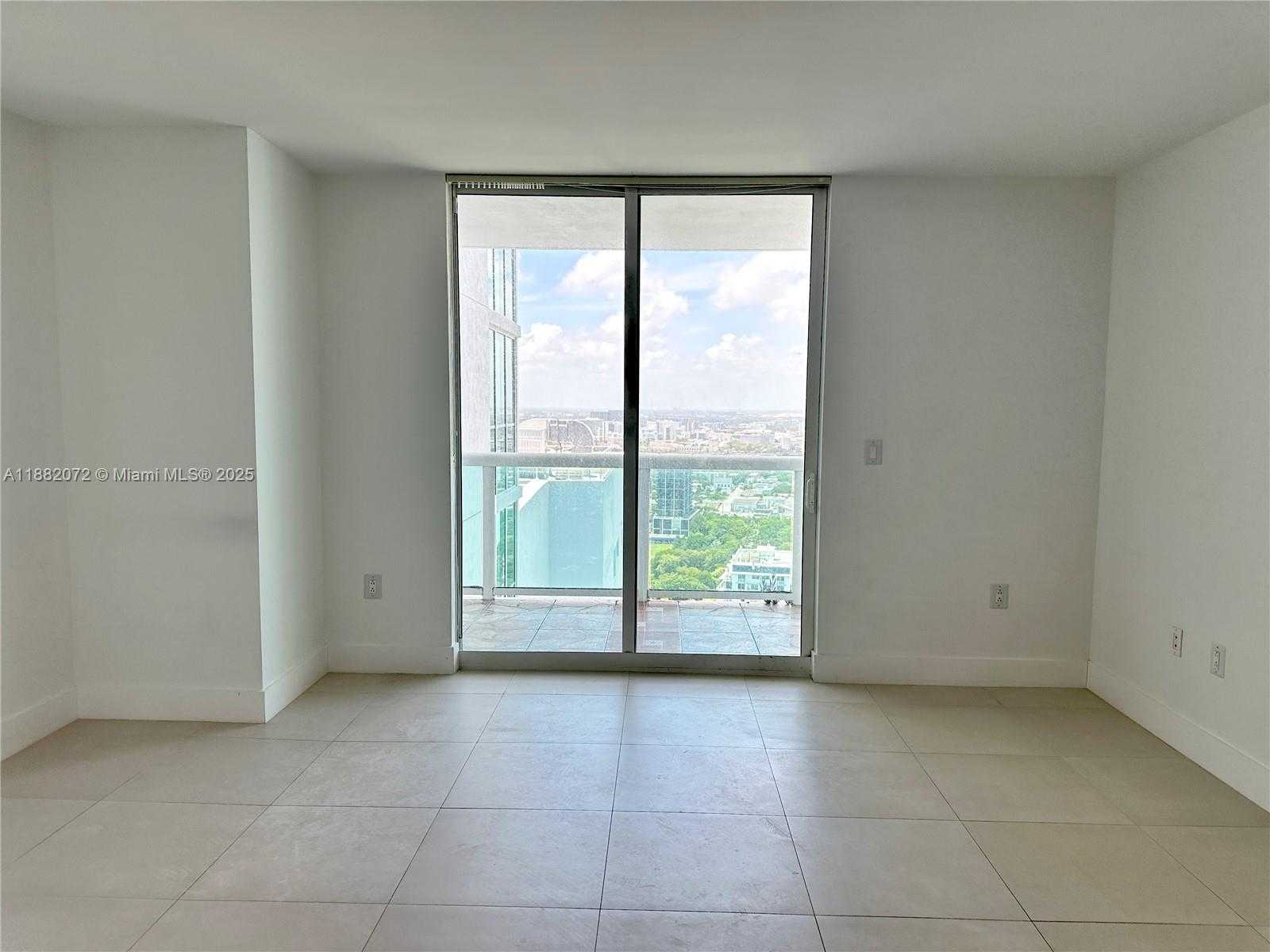 Small Image of 1800 NORTH BAYSHORE DR #4102, Miami Number 16
